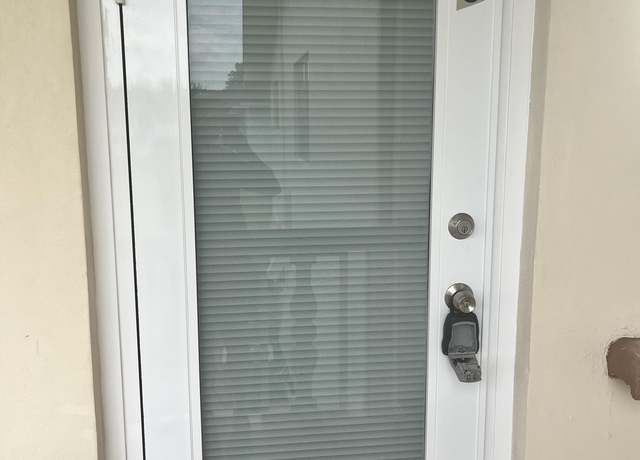 Property at 116 Salisbury E, West Palm Beach, FL 33417, 1 bed, 1.5 baths