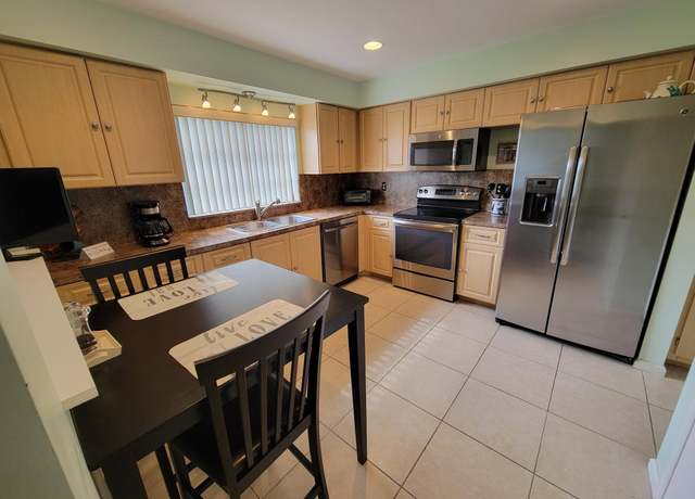 Property at 4941 Dovewood Rd Unit A, Boynton Beach, FL 33436, 2 beds, 2 baths