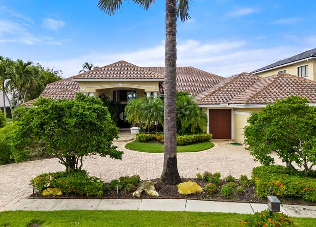 Property at 17618 Bocaire Way, Boca Raton, FL 33487, 4 beds, 6.5 baths