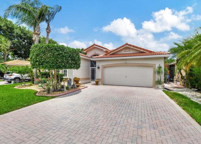 Property at 11280 Felice Cir, Boynton Beach, FL 33437, 3 beds, 2 baths