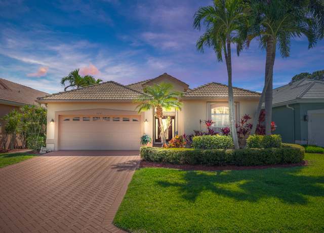 Property at 1632 SE Shelburnie Way, Port Saint Lucie, FL 34952, 3 beds, 3 baths