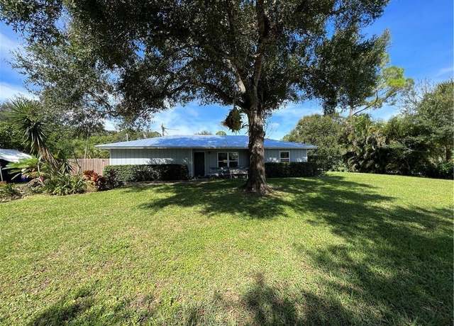 Property at 3610 3rd Pl, Vero Beach, FL 32968, 3 beds, 2 baths