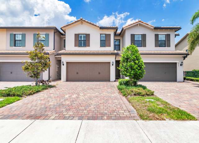 Property at 8243 Cinch Way, Lake Worth, FL 33467, 3 beds, 2.5 baths