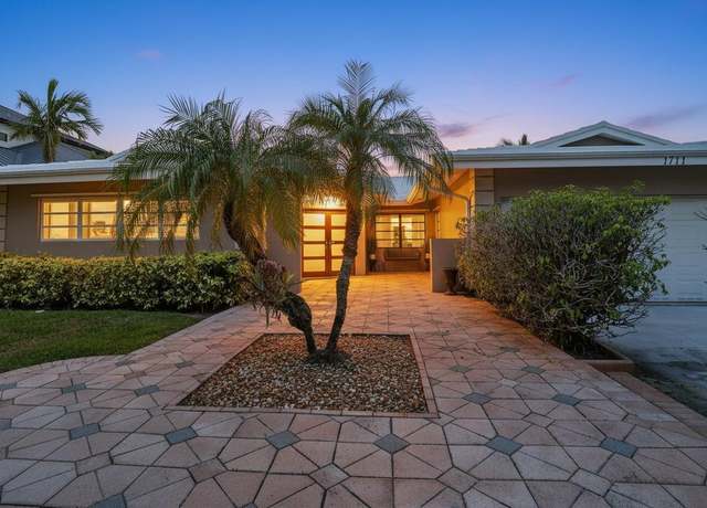 Property at 1711 W Terra Mar Dr, Lauderdale By The Sea, FL 33062, 4 beds, 2 baths