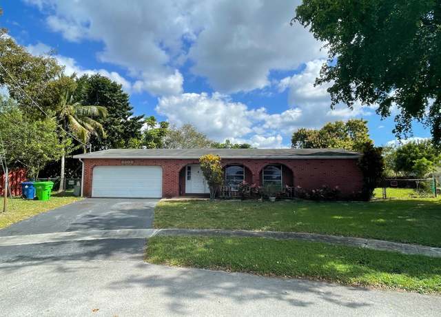 Property at 8300 NW 24th Ct, Sunrise, FL 33322, 4 beds, 2 baths