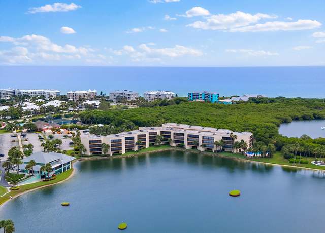 Property at 221 NE Plantation Rd #303, Stuart, FL 34996, 2 beds, 2 baths
