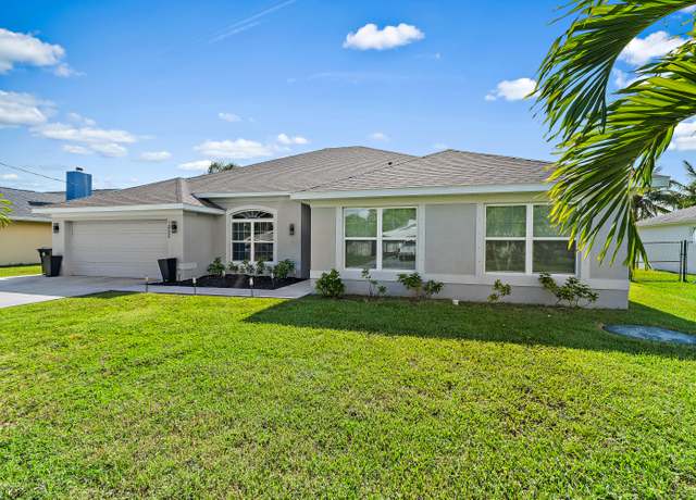 Property at 1925 SE Mantua St, Port Saint Lucie, FL 34952, 4 beds, 3 baths