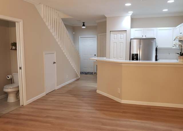 Property at 4645 Palmbrooke Cir, West Palm Beach, FL 33417, 3 beds, 2.5 baths