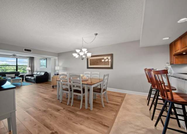 Property at 6121 Balboa Cir #405, Boca Raton, FL 33433, 2 beds, 2 baths
