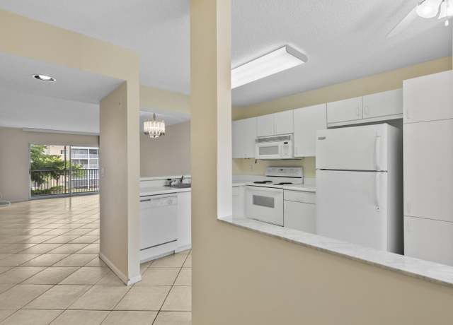 Property at 9537 Weldon Cir Unit I302, Tamarac, FL 33321, 2 beds, 2 baths