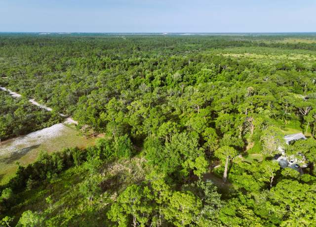 Property at 844 Brenmar St, Lake Placid, FL 33852