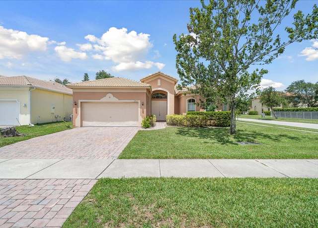 Property at 5837 Spanish River Rd, Fort Pierce, FL 34951, 3 beds, 2.5 baths