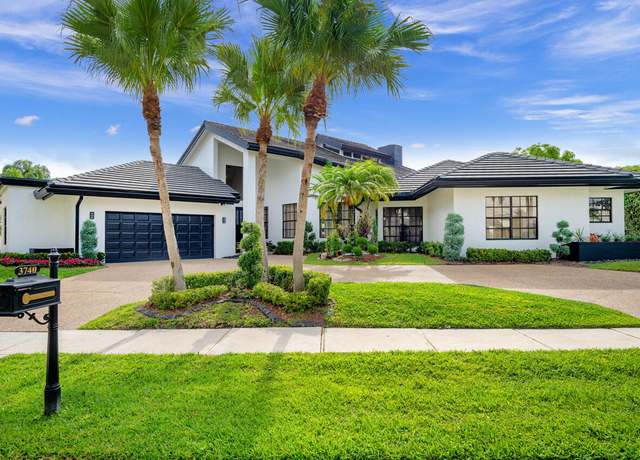 Property at 3740 Canterbury Way, Boca Raton, FL 33434, 4 beds, 3.5 baths