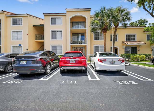 Property at 1733 Village Blvd #107, West Palm Beach, FL 33409, 2 beds, 2 baths