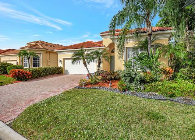 Property at 7035 Vivaldi Ln, Delray Beach, FL 33446, 2 beds, 2 baths