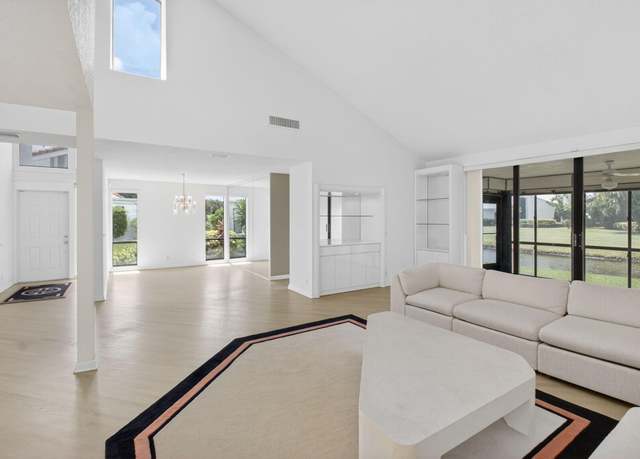 Property at 19630 Sawgrass Cir #2901, Boca Raton, FL 33434, 3 beds, 3 baths