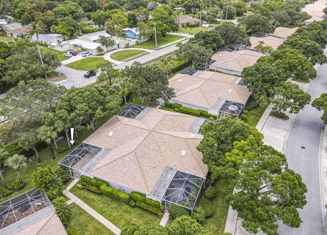 Property at 4101 Water Oak Ct, Palm Beach Gardens, FL 33410, 2 beds, 2 baths