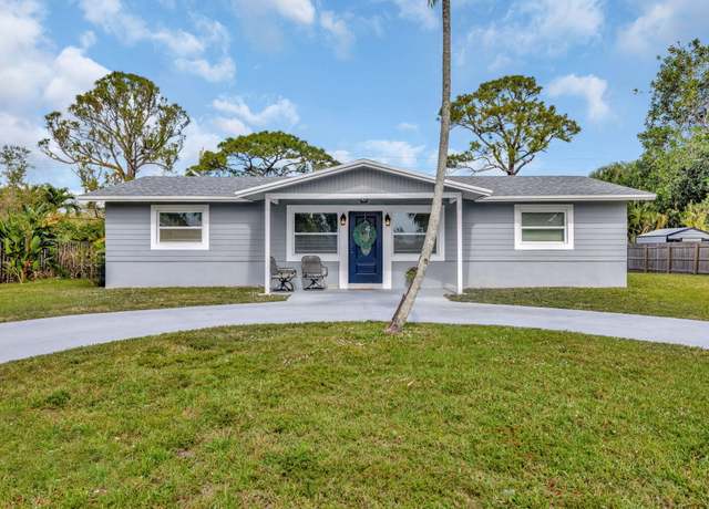 Property at 2143 SE Washington St N, Stuart, FL 34997, 3 beds, 2 baths