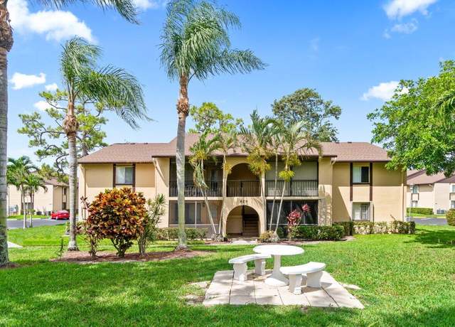 Property at 429 Pine Gln Unit C2, Greenacres, FL 33463, 2 beds, 1 bath