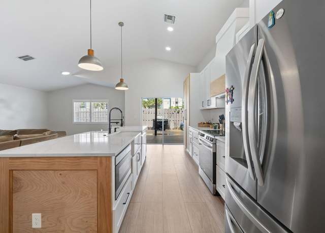 Property at 2540 NW 80th Ave, Margate, FL 33063, 3 beds, 2 baths