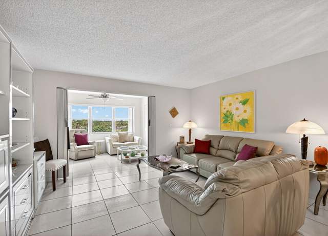 Property at 3951 Via Poinciana #609, Lake Worth, FL 33467, 1 bed, 1.5 baths