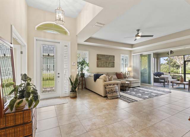 Property at 11507 SW Lake Park Dr, Port Saint Lucie, FL 34987, 2 beds, 2 baths