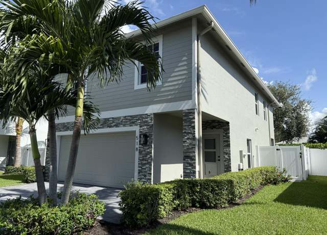 Property at 518 Lucky Ln, Delray Beach, FL 33444, 4 beds, 2.5 baths