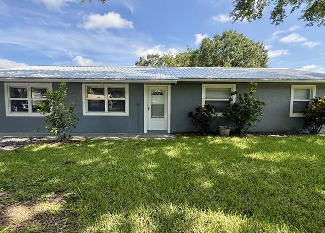 Property at 3617 SW 17th St, Okeechobee, FL 34974, 3 beds, 2 baths