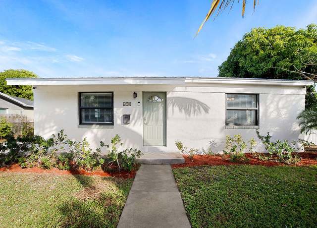 Property at 611 Monceaux Rd, West Palm Beach, FL 33405, 3 beds, 2 baths