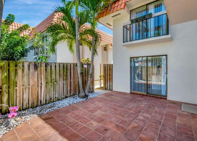 Property at 1251 S Federal Hwy #1020, Boca Raton, FL 33432, 2 beds, 2.5 baths