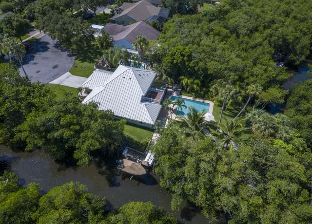 Property at 207 Jupiter Woods Dr, Jupiter, FL 33458, 3 beds, 2 baths