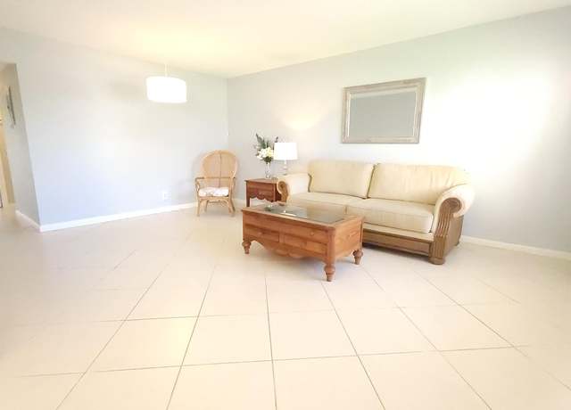 Property at 58 Coventry C, West Palm Beach, FL 33417, 2 beds, 1.5 baths