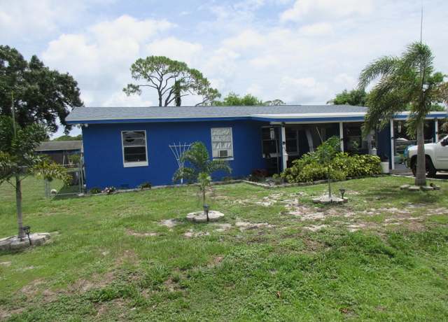 Property at 3108 Mura Dr, Fort Pierce, FL 34982, 3 beds, 1 bath