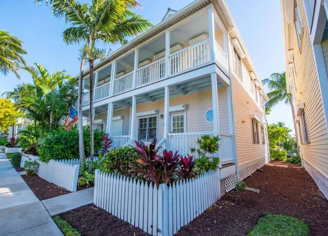 Property at 7073 Hawks Cay Blvd, Duck Key, FL 33050, 3 beds, 2.5 baths