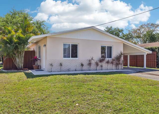 Property at 900 Cheyenne St, Jupiter, FL 33458, 3 beds, 1 bath
