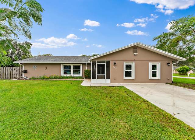 Property at 366 SE Galleon Ln, Port Saint Lucie, FL 34983, 4 beds, 3 baths