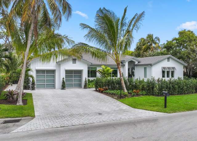 Property at 4545 S Lake Dr, Boynton Beach, FL 33436, 4 beds, 3.5 baths