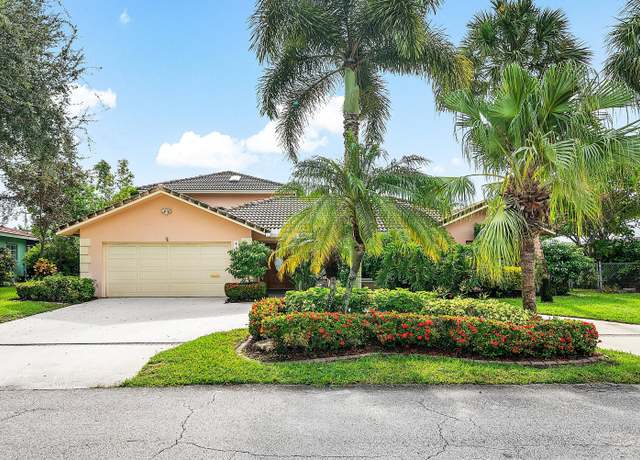 Property at 440 NW 11th Ave, Boca Raton, FL 33486, 4 beds, 3 baths