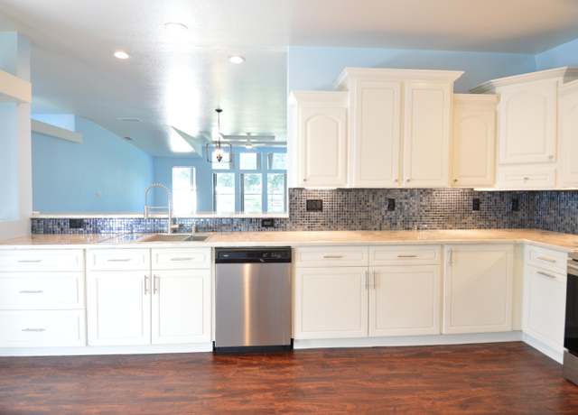 Property at 1201 SW Sunshine St, Stuart, FL 34997, 3 beds, 2 baths