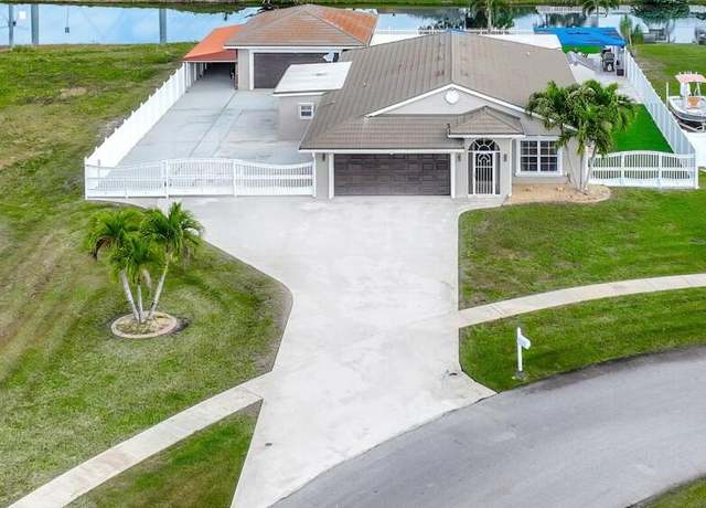 Property at 183 Cordoba Cir, Royal Palm Beach, FL 33411, 4 beds, 2 baths
