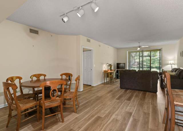 Property at 11790 Saint Andrews Pl #107, Wellington, FL 33414, 3 beds, 2 baths