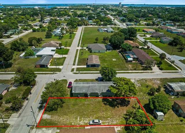 Property at 1903 Avenue N, Fort Pierce, FL 34950