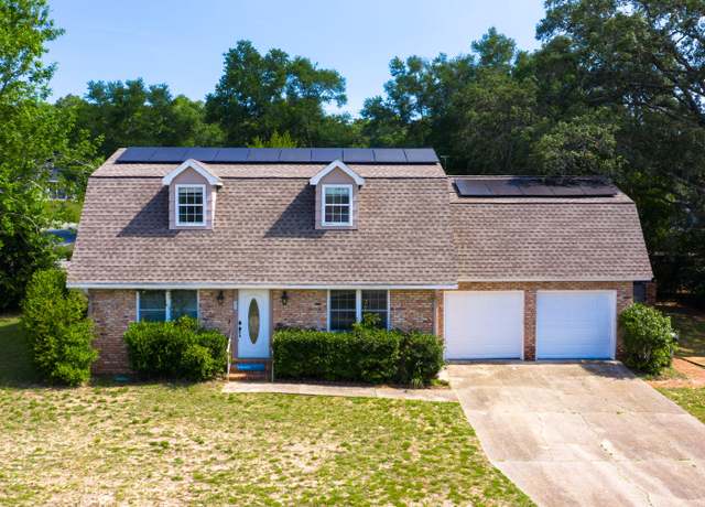 Property at 5572 Andromeda Dr, Milton, FL 32570, 4 beds, 2 baths