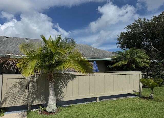 Property at 3957 NW Cinnamon Tree Cir, Jensen Beach, FL 34957, 2 beds, 2 baths