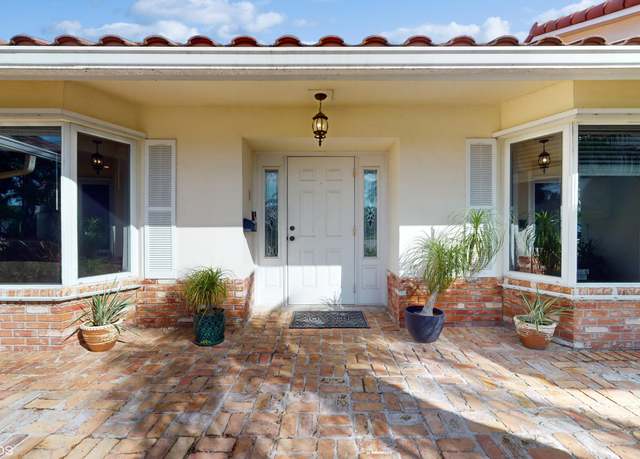 Property at 660 SW 75th Ter, Plantation, FL 33317, 4 beds, 3 baths