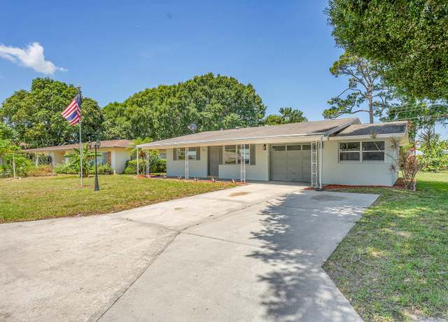 Property at 302 W Arbor Ave, Port Saint Lucie, FL 34952, 2 beds, 1 bath