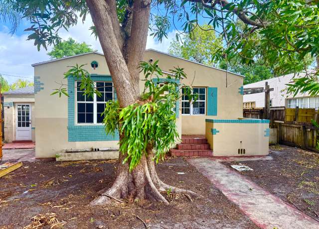 Property at 441 37th St, West Palm Beach, FL 33407, 3 beds, 4 baths