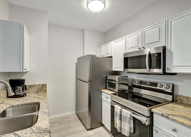 Property at 630 S Sapodilla Ave #223, West Palm Beach, FL 33401, 1 bed, 1 bath