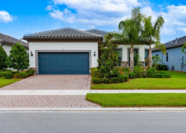 Property at 559 SE Villandry Way, Port Saint Lucie, FL 34984, 3 beds, 3 baths