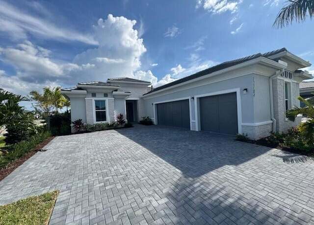 Property at 12104 Arbordale Way, Palm Beach Gardens, FL 33412, 3 beds, 3 baths